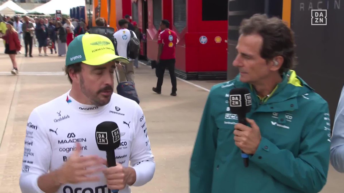 "El equipo te llama a boxes. El equipo tiene más datos que tu. Tienen las condiciones del intermedio, tienen temperaturas, tienen los tiempos por vuelta, tienen los tiempos del año pasado y decidieron que ese era el momento" Intervención para enmarcar.