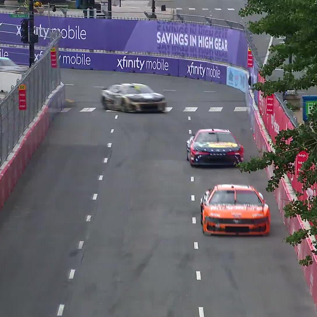 A replay of the incident on Lap 4.