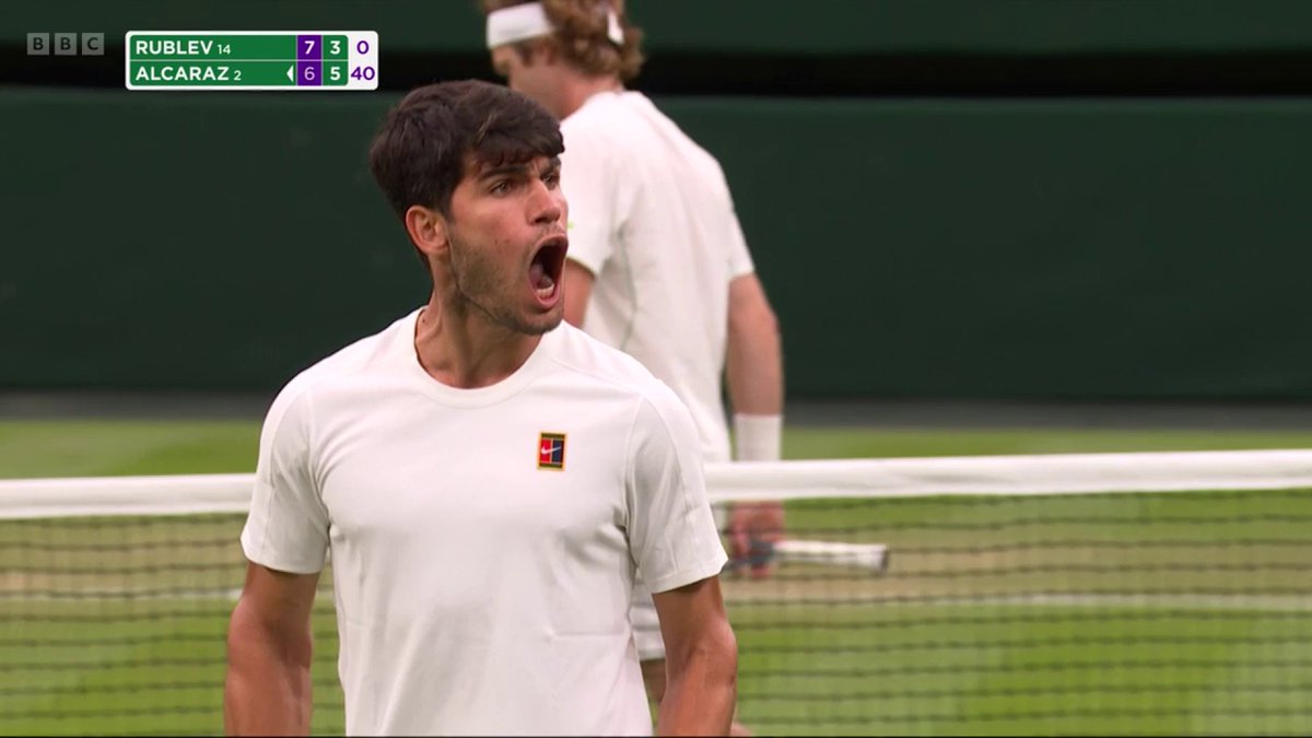 🗣 "Like John McEnroe at his best!" You cannot be serious with that half-volley, Carlos! 😮💨 #Wimbledon