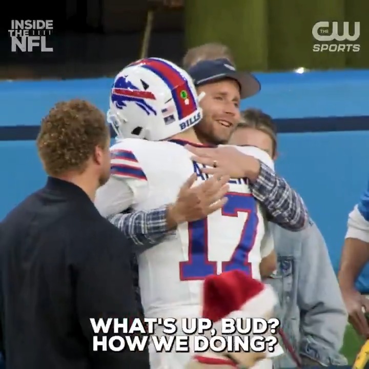 Remember when Josh Allen recognized his former teammate Stephen Hauschka and his family on the sideline 💙 (via NFL Films)