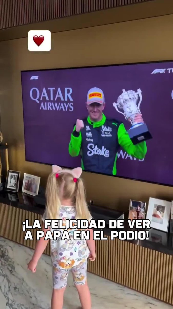 LO MÁS TIERNO QUE VAS A VER HOY... Nico Hulkemberg subió por primera vez en su carrera al podio en la #F1 y ¡ASÍ LO CELEBRÓ SU HIJA!