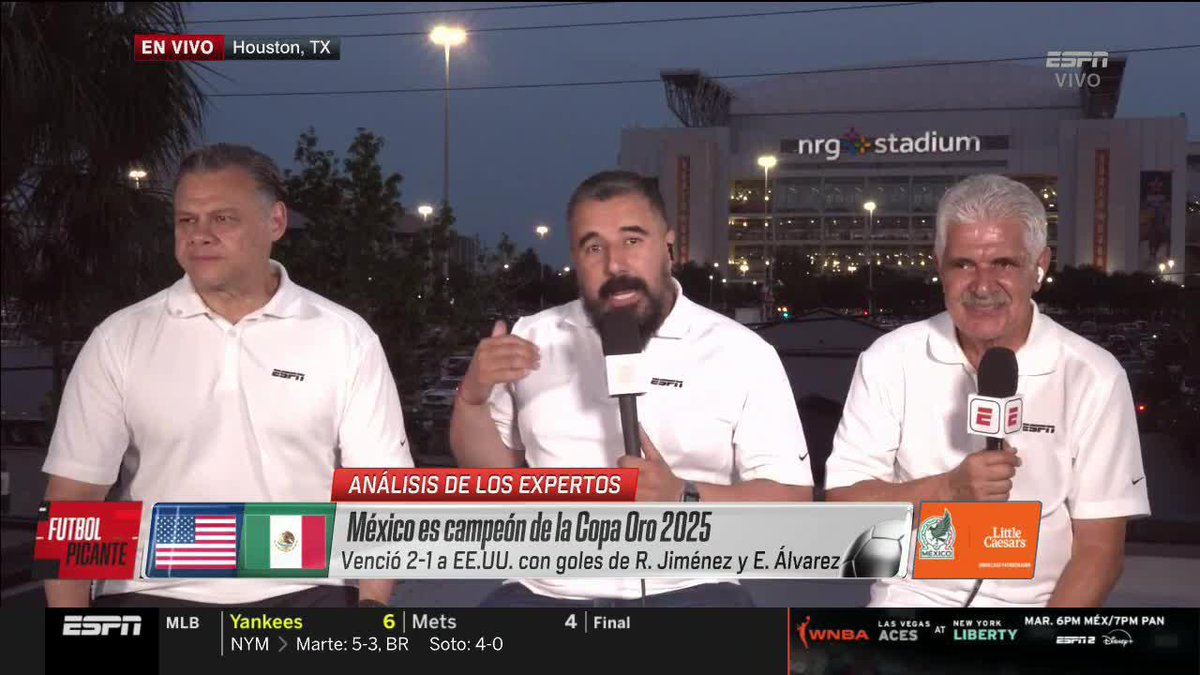 "ERA SU OBLIGACIĂN GANAR, DEBIERON GOLEAR" đ Para Ălvaro Morales MĂŠxico estaba obligado a ganar y golear a Estados Unidos en la Final. đĄđź đđ˛ đ˝đśđ˛đżđąđŽđ đđđđŻđźđš đŁđśđ°đŽđťđđ˛ đĄđźđ°đľđ˛ đŽ đšđŽđ đđđ˝đş đ˝đźđż đđŚđŁđĄ đ #đđśđđťđ˛đđŁđšđđ.