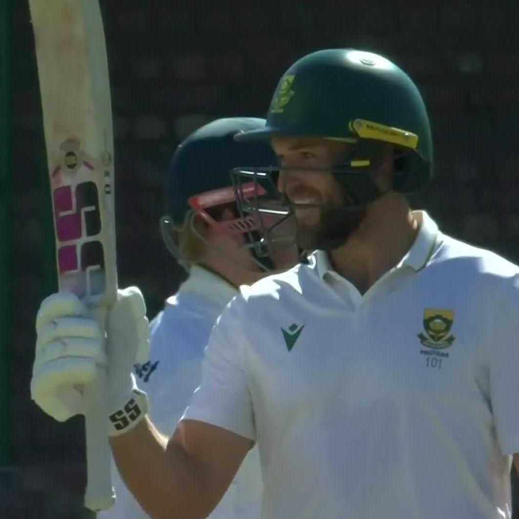 Mulder breaks Amla's record in style 🤩🔥 He has the highest-ever score by a Proteas Men batter in Test cricket 🔝 📺 Stream #ZIMvSA on DStv: