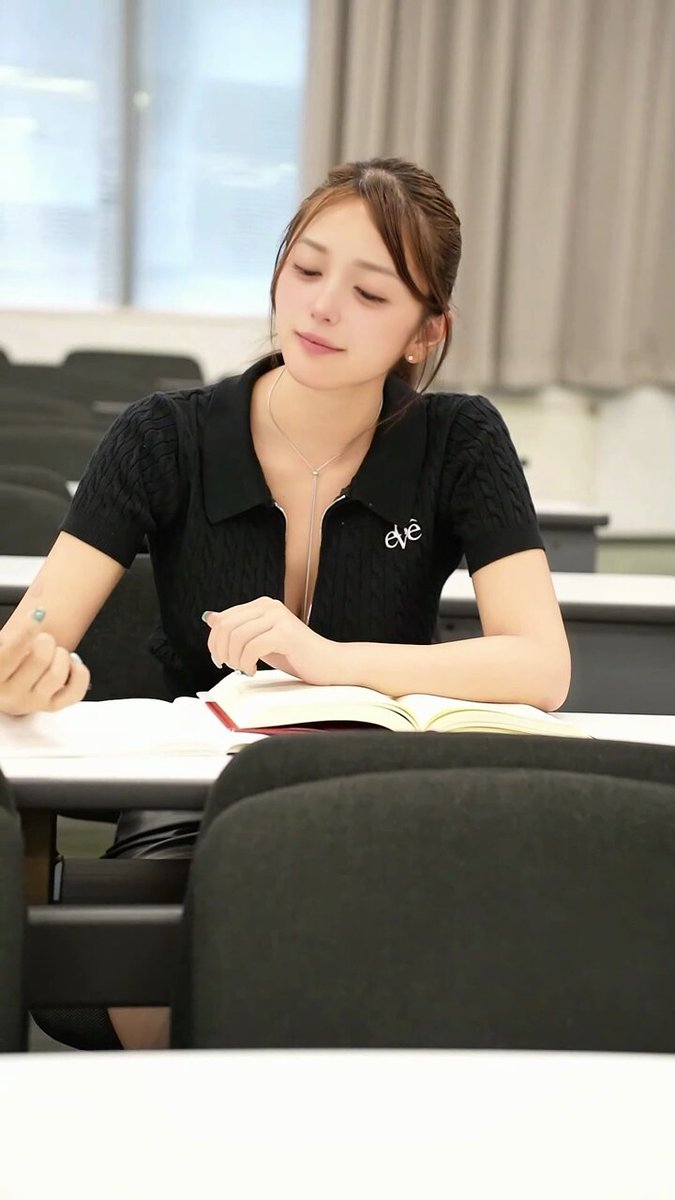 明日のテストに向けて準備中📝