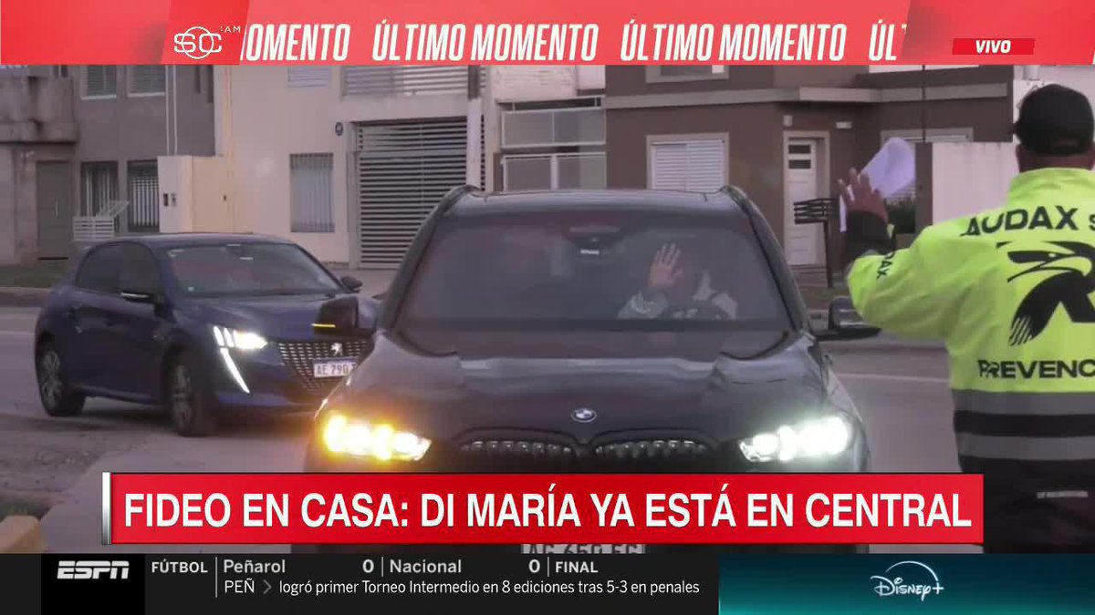¡FIDEO VOLVIÓ A SU CASA! Ángel Di María regresó a Rosario Central: fue el primero en llegar al predio de Arroyo Seco para el entrenamiento.