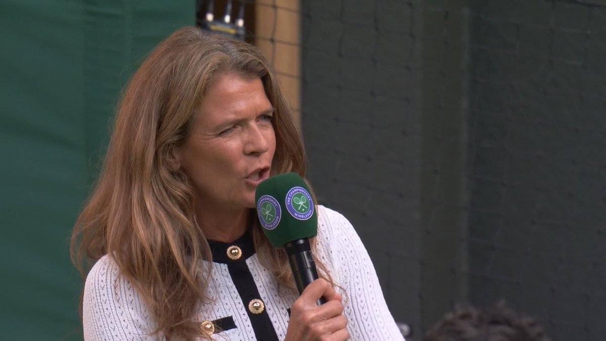 Shelton after reaching 1st Wimbledon QF “Who was your inspiration to play this kind of grass court tennis?” Ben: “My dad. He was in R16 here 31 years ago. He’d like to see me come forward more. My argument is I think I’m better from the baseline” 😂