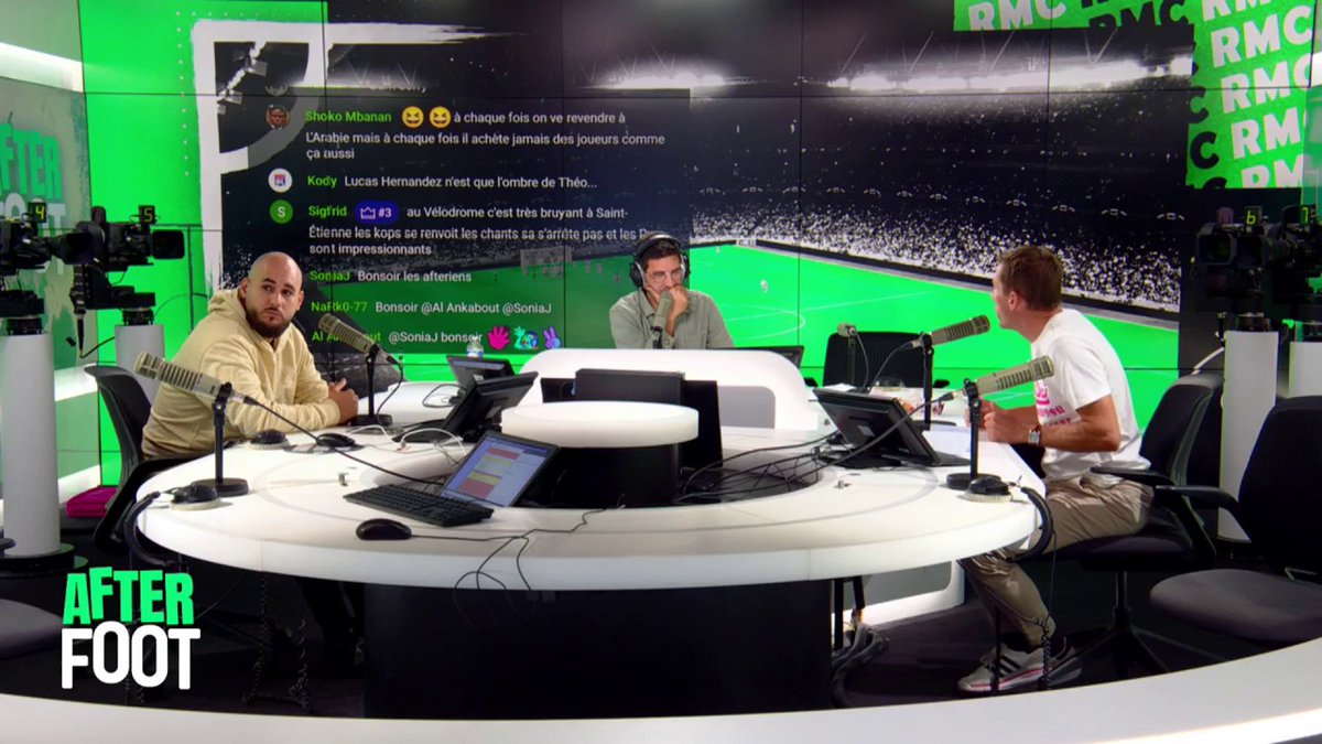 🔴🔵 "Le problème du PSG est d'avoir un niveau homogène sur 12 joueurs. Luis Enrique a respecté le Mondial des clubs au point de garder son 11 type, mais il faut avoir sur le banc des mecs compétiteurs pour aller challenger les titulaires", estime Florent Gautreau.