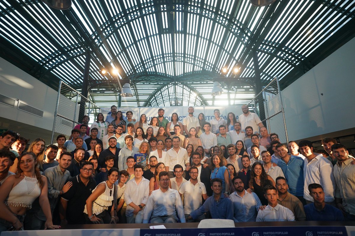 Los primeros perjudicados con los populismos son los jóvenes. Animo a combatirlos de manera educada con argumentos y razones. Solo con Gobiernos realistas y soluciones pegadas a la realidad la sociedad avanza hacia un futuro mejor.