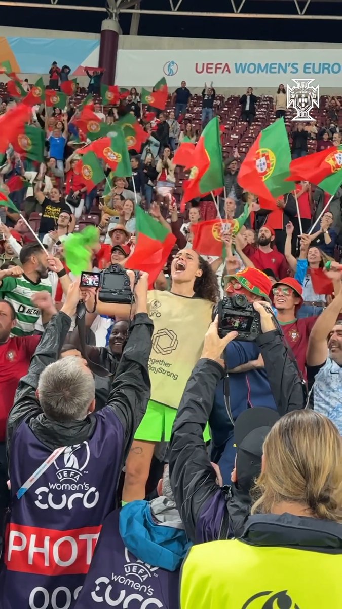 Isto é 𝗣𝗼𝗿𝘁𝘂𝗴𝗮𝗹. ❤️🔥 #FazHistória | #WEURO2025