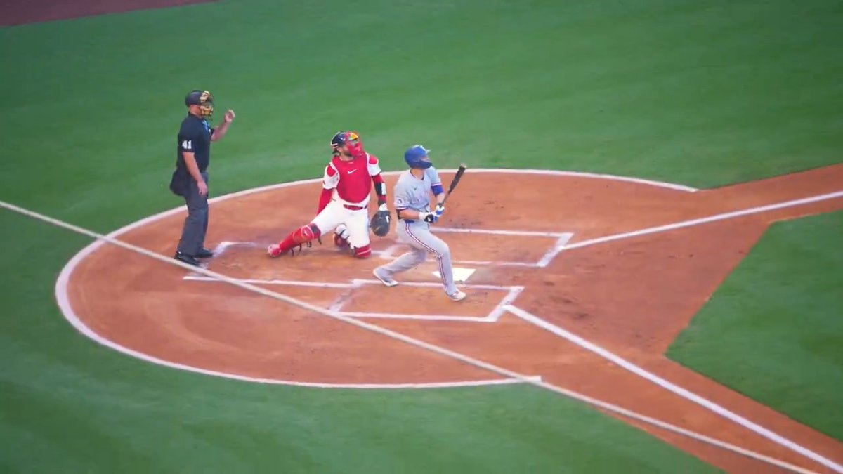 Seager bombs are beautiful from any angle 😍
