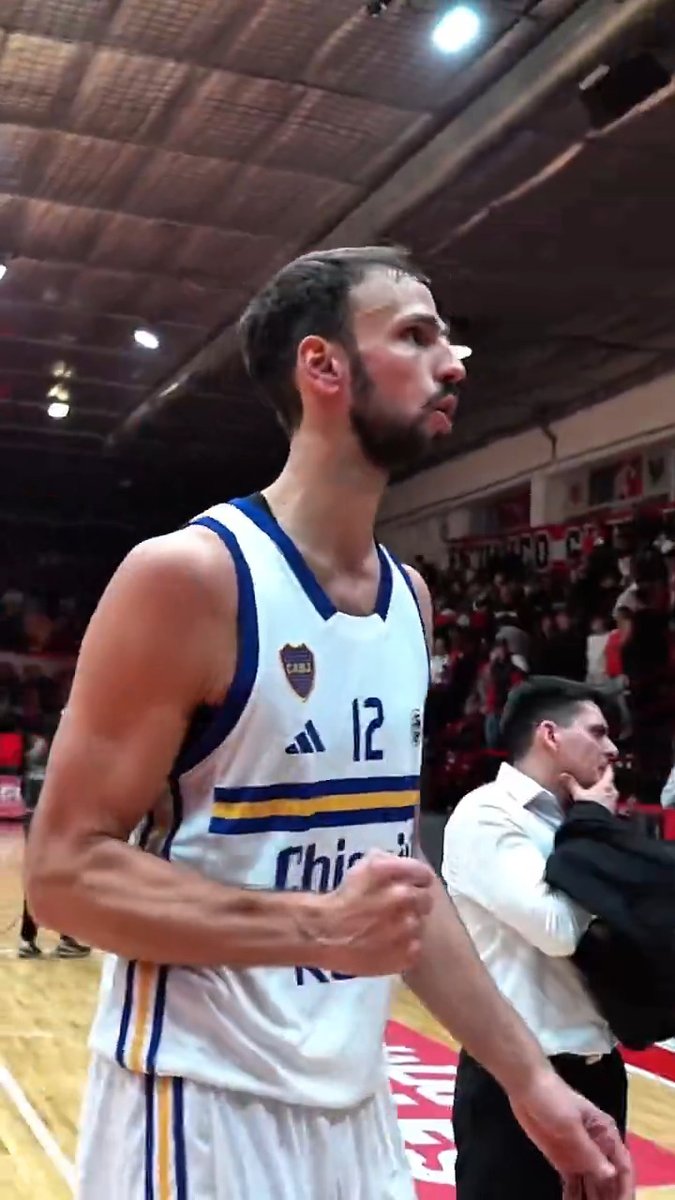 Un paso más, todos juntos. ✊🏀💙💛💙