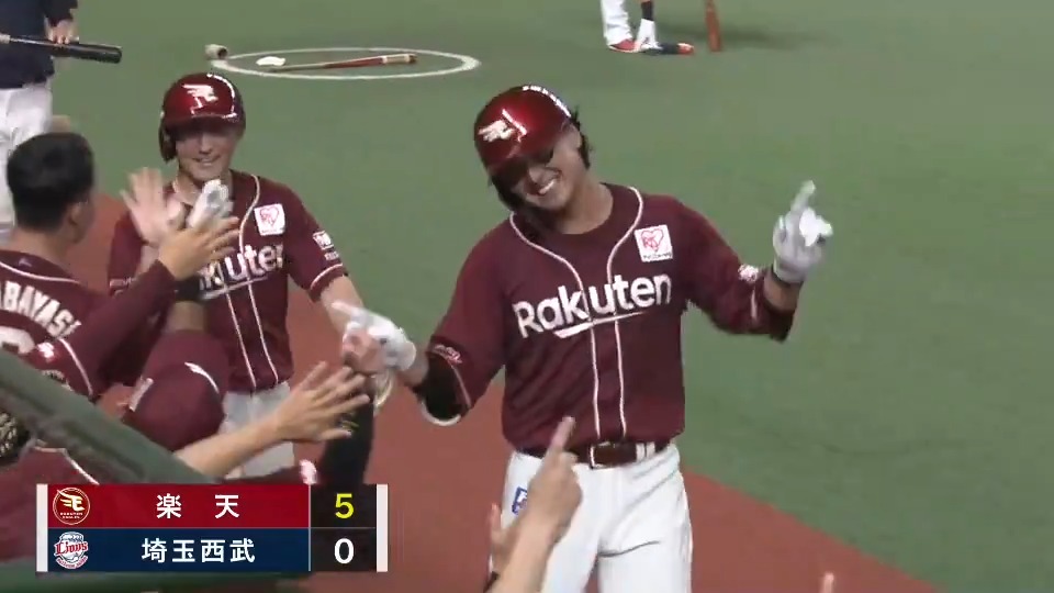 【4回表: L 0-5 E】 この試合3本目! #黒川史陽 選手にも今季第1号となるツーランホームランが飛び出す!! #RakutenEagles #キ!