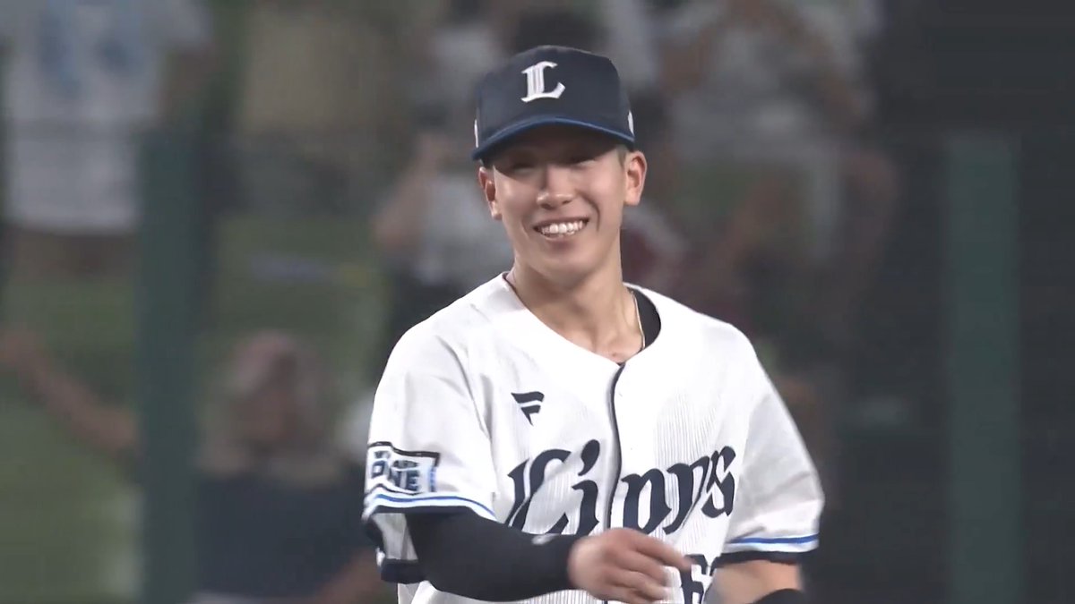 #滝澤夏央 選手がナイスキャッチ！ 堅実な守備で、今日もチームを鼓舞します！ #埼玉西武ライオンズ #seibulions #ALLONE #圧倒的至近距離