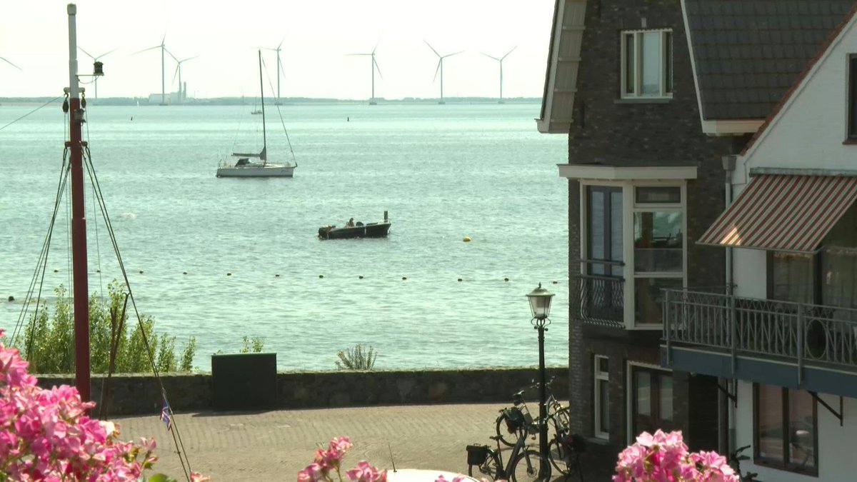 🇳🇱 VIDEO: Dutch coastal village turns to tech to find lost fishermen In Urk, a fishing village in the northern Netherlands, advances in DNA technology and artificial intelligence are giving families of missing trawlermen long-awaited answers and the chance to mourn properly.
