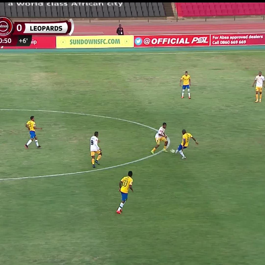 ๐
๐ซ๐จ๐ฆ ๐ญ๐ก๐ ๐๐ซ๐๐ก๐ข๐ฏ๐๐ฌ: Lebohang Maboe's title-winning hat-trick against Leopards in September 2021. Was this his best performance as a Sundowns player? ๐ #SSDiski