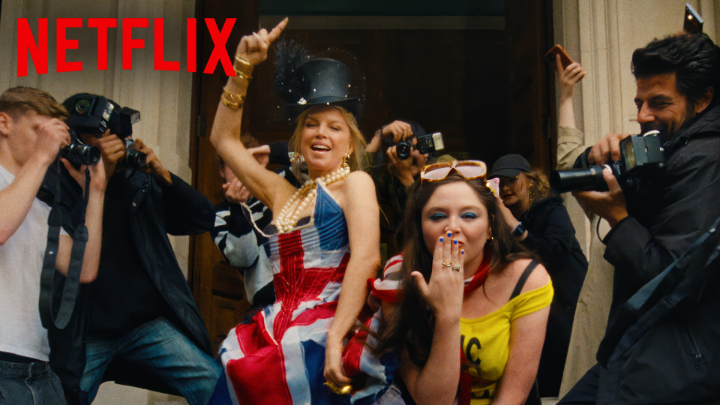 Fergie + Meg Stalter = DEMASIADO perfección. ✨ El videoclip oficial 'Demasiado x London Bridge' ya está disponible 💂🇬🇧