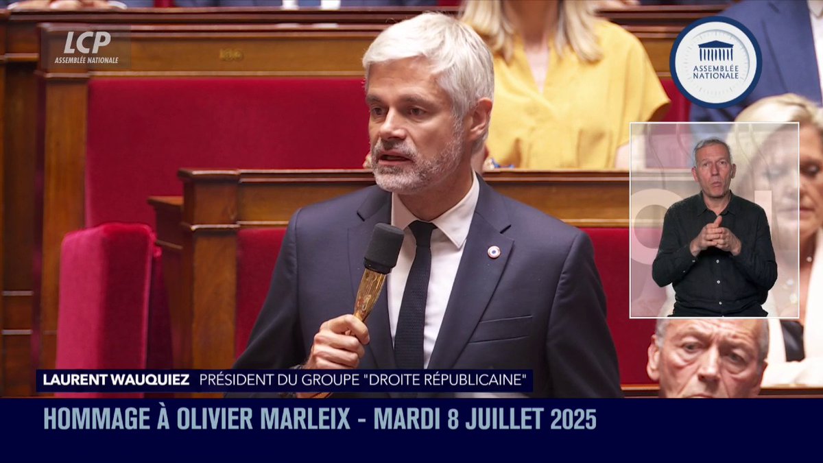 Disparition d'Olivier Marleix : "La semaine dernière, il était encore là, assis à sa place parmi nous. Aujourd'hui, son siège est vide. Il est parti et il laisse derrière lui, pour chacun d'entre nous, une infinie tristesse", déclare avec émotion Laurent Wauquiez. #DirectAN #QAG