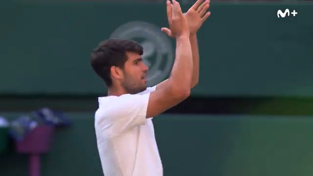 𝙑𝙞𝙨𝙩𝙤 𝙮 𝙣𝙤 𝙫𝙞𝙨𝙩𝙤 Carlos Alcaraz ha vencido con mucha facilidad a Norrie para alcanzar las semifinales. #LaPistaDelTenis #Wimbledon