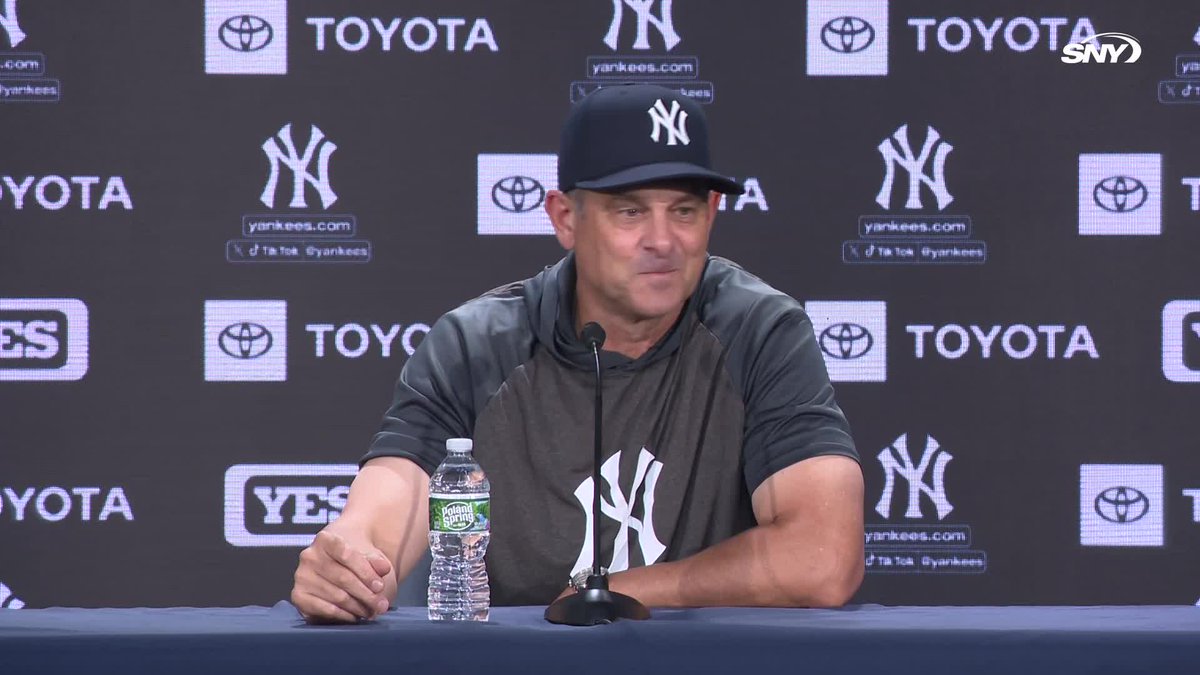 Aaron Boone said DJ LeMahieu took the news of being moved to the bench "not great necessarily"
