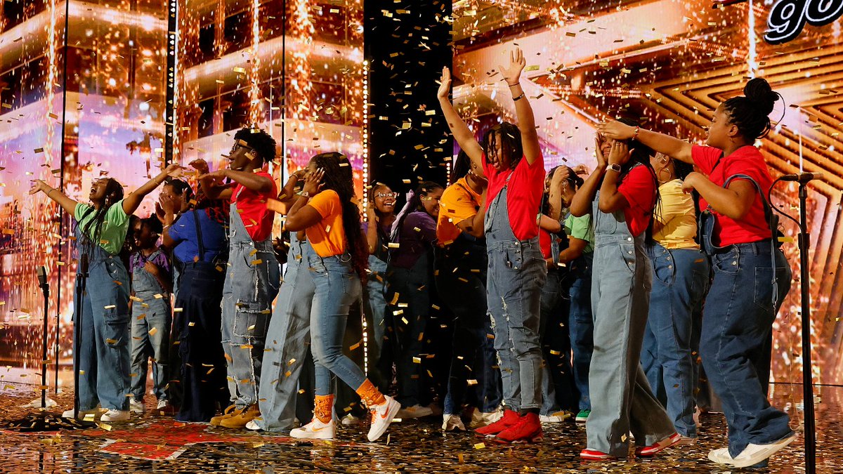 🎉#GoldenBuzzer! Congrats Birmingham Youth Fellowship Choir! #AGT