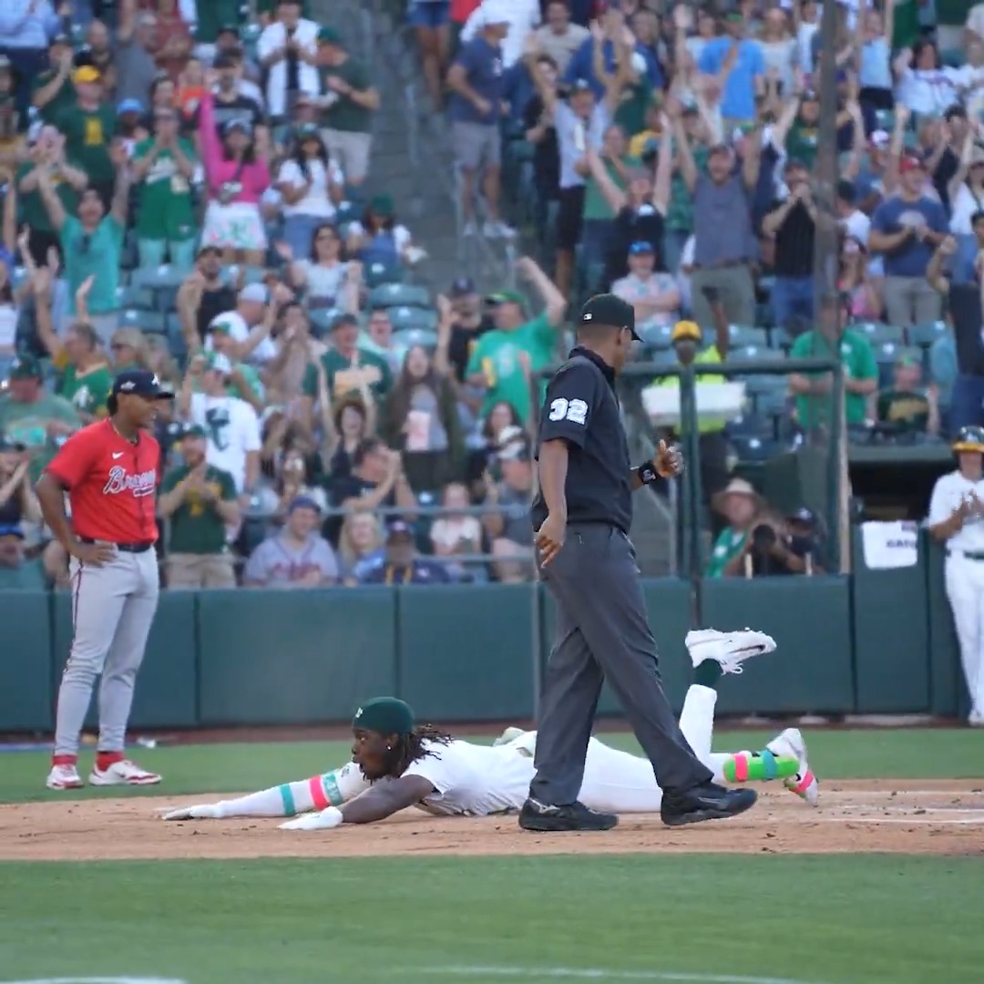 Lawrence Butler hits the first Athletics leadoff inside-the-park home run since 1943! 🤯 (h/t Sarah Langs)