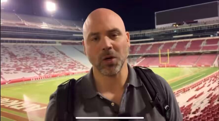I want Razorback football to be good for this man and this man only. Hang in there, goat. Trey Biddy
