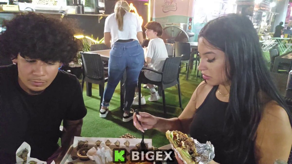 BigEx got baited by his chat live 😭