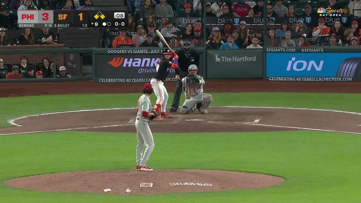PATRICK BAILEY INSIDE-THE-PARK WALK-OFF HOMER 😱