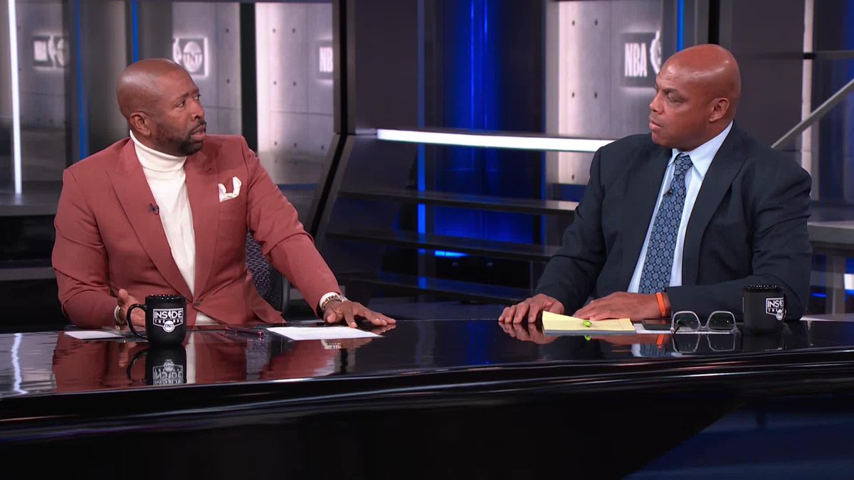 Shaq: "Can't no coach give me or take away my confidence" Chuck: "Well Hakeem did that"