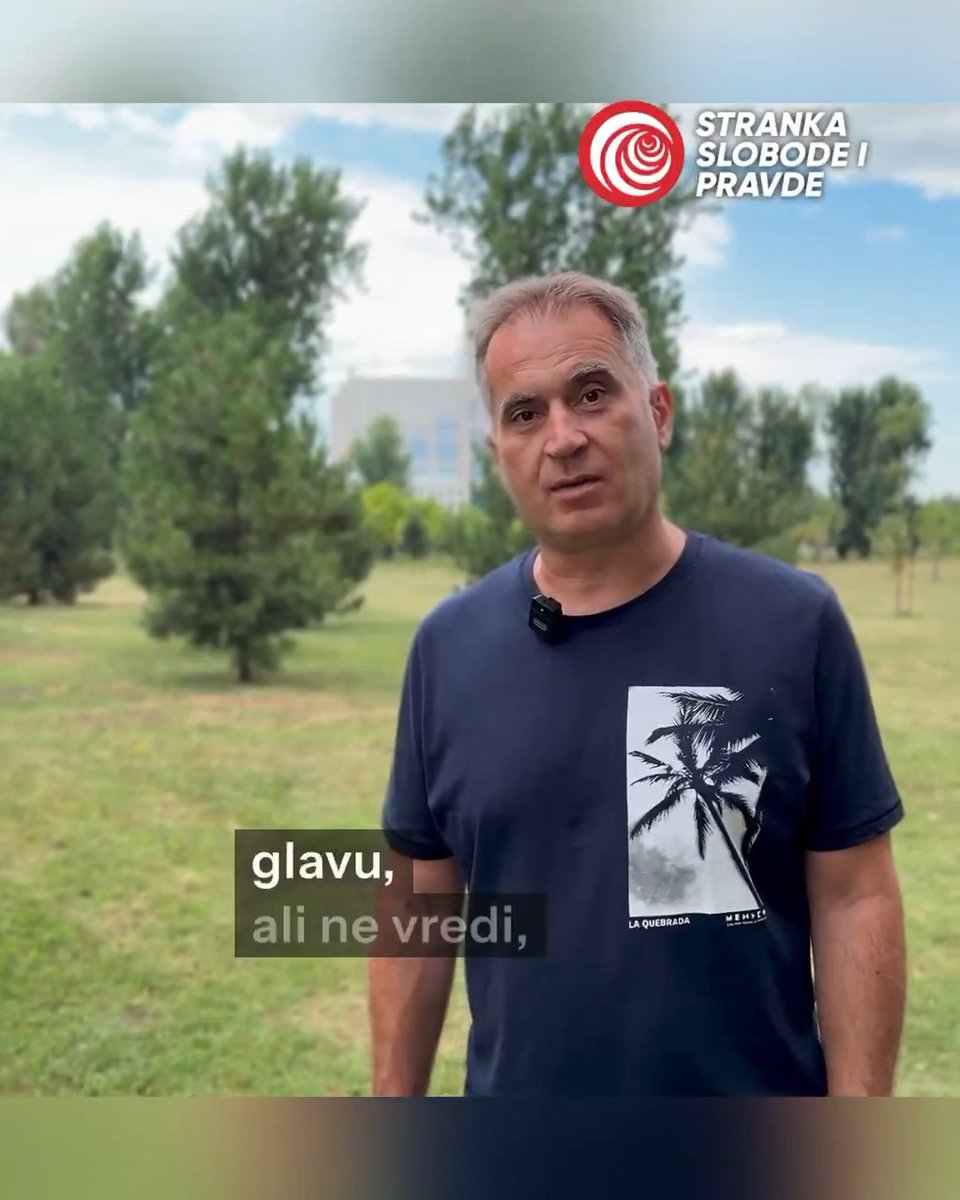 Besramna je laž, Vučiću, da anesteziolozi tuku policiju motkama. Mi anesteziolozi ne maštamo o motkama iz lažne huliganske mladosti.a