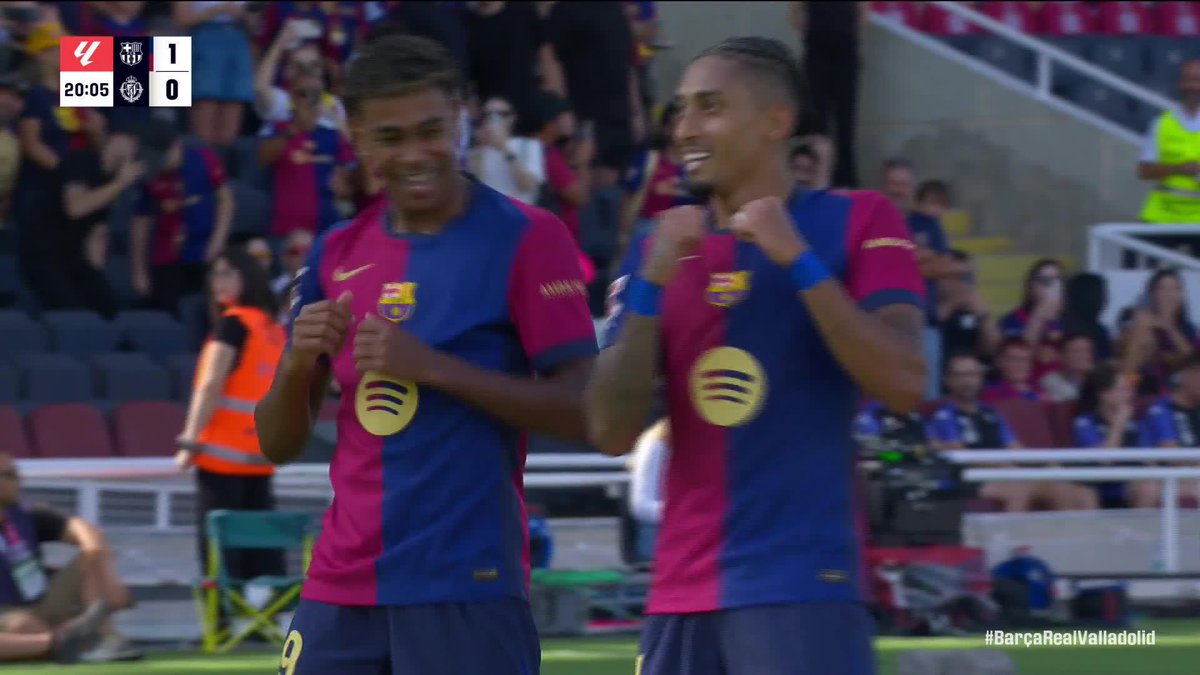 #LaLiga 🇪🇦 : Raphael Dias Belloli alias "Raphinha" 🇧🇷 a sorti une saison exceptionnelle qui a mené les Blaugranas 🔵🔴 au titre de champion d'Espagne. Est-il un candidat sérieux pour le Ballon d'or ?