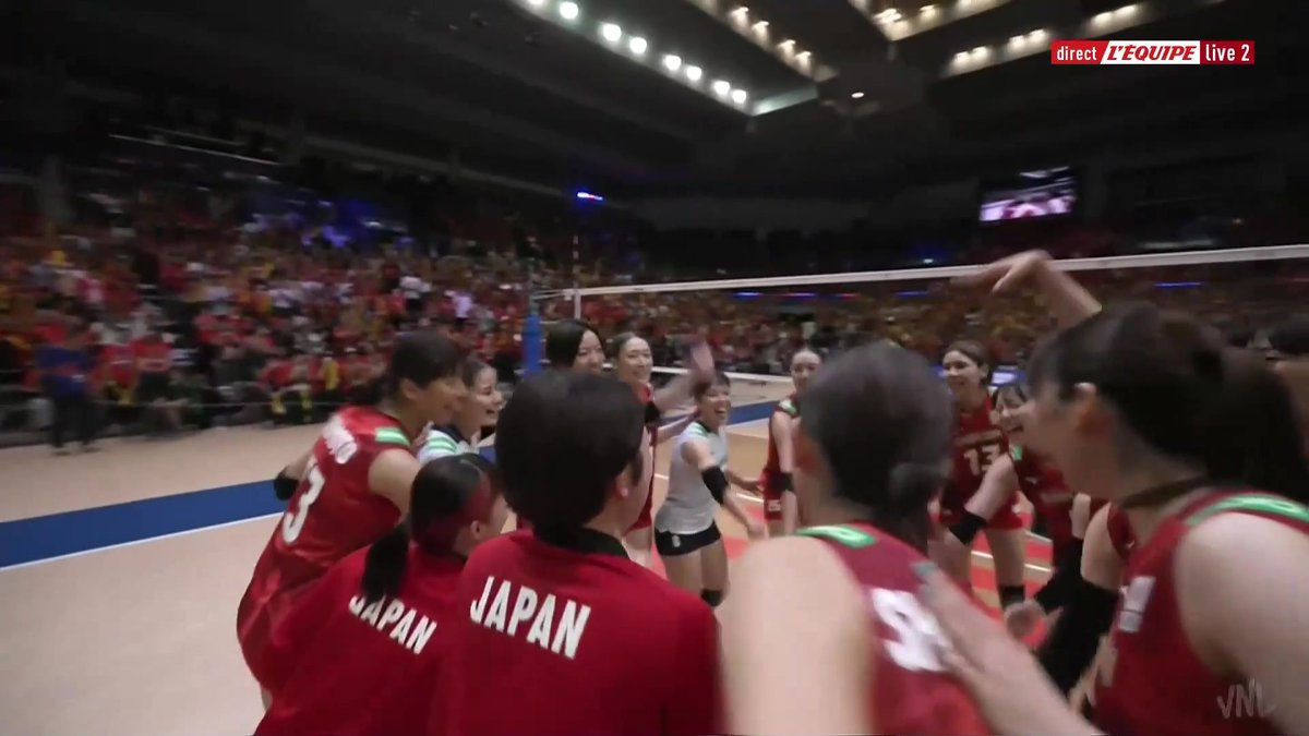 Le Japon s'impose largement face à la France en Ligue des nations, trois sets à zéro ! #lequipeVOLLEY