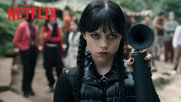 Netflixシリーズ『ウェンズデー』シーズン2 パート1予告編公開！ ウェンズデーが人気者に？ ネヴァーモア学園を舞台に 再び“悲劇”が襲う Netflixシリーズ『ウェンズデー』シーズン2 パート1は8月6日、 パート2は9月3日より独占配信スタート。 #ウェンズデー #ネトフリウェンズデー