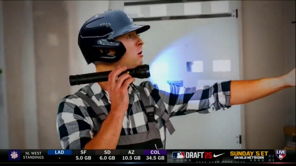 A. J. Hinch has a vast array of tools at his disposal! 🔧 Mark DeRosa dives in on the Detroit Tigers depth as they hold a 14-game lead in the AL Central.