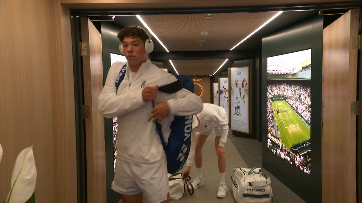 For a place in the semi-finals ⚔️ Jannik Sinner v Ben Shelton #Wimbledon