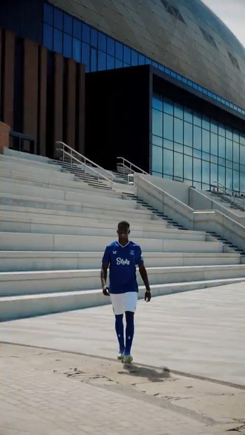 Barry is a Blue! ✍️🔵