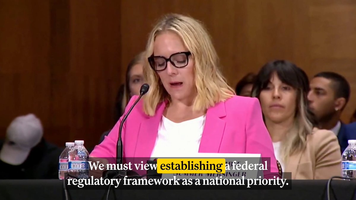LATEST: 🇺🇸 urges a federal regulatory framework for digital assets, asserting, "The United States should be that leader" to unlock massive economic and strategic benefits.