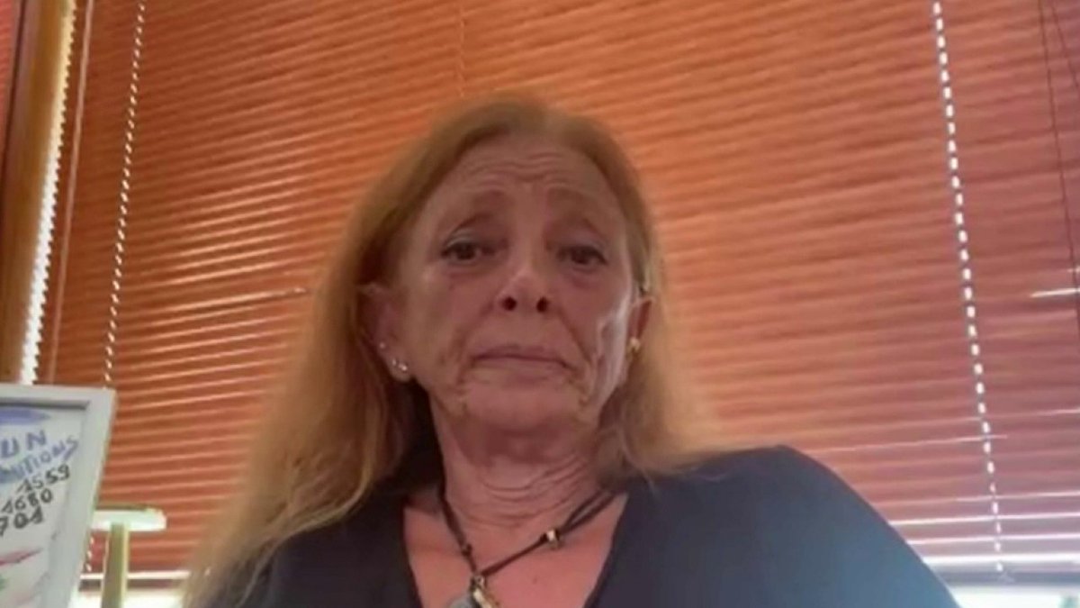 "Le Liban a été envahi par des terroristes. Cela fait 55 ans que nous sommes pris en otage et en guerre. On en a assez. Nous voulons la paix avec Israël" Claude Hillar Hajjar, fondatrice du comité des Libanais exilés en Israël en exclusivité dans #Défense
