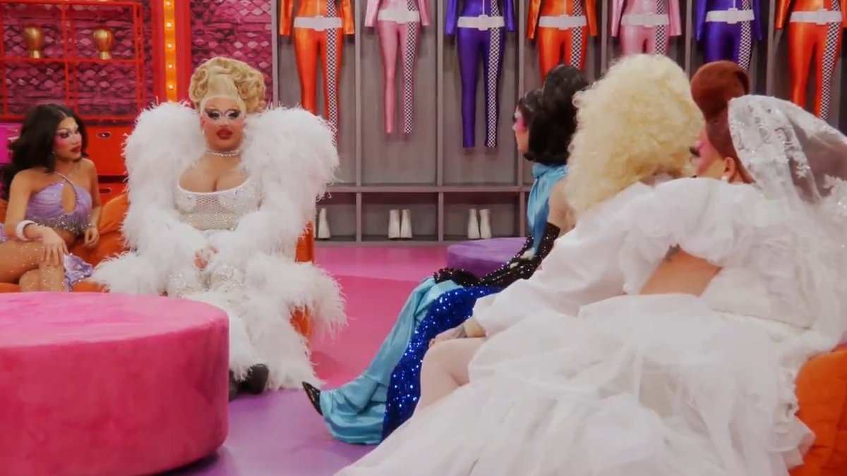 Emotions run high in the Werk Room after last week’s elimination 😮💨 Watch the first lewk of this week’s #AllStars10 — now on the #DragRace YouTube channel! 👉