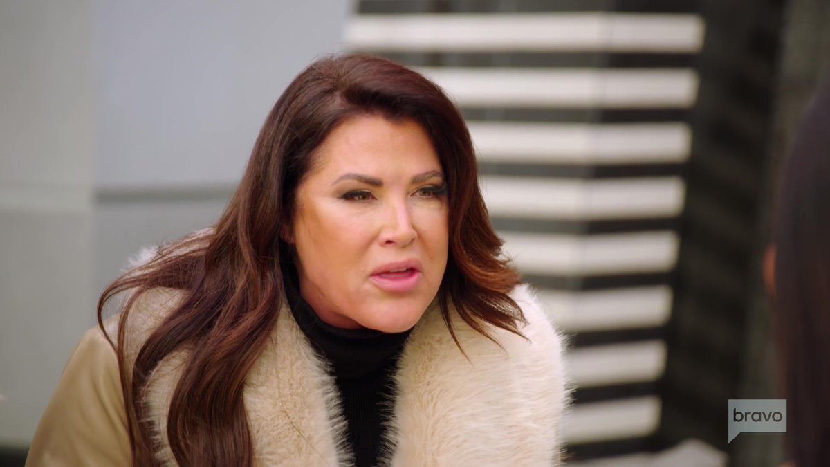 #RHOC Season 19, Episode 1 SNEAK PEEK 2. Season 19 Premiere, Tomorrow 9/8c on @Bravotv. (Source @Bravotv NBCUniversal)
