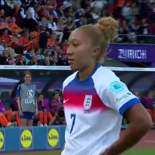 Lethal finish 😤🎯 Lauren James fires the defending Champions into the lead 🦁🏴󠁧󠁢󠁥󠁮󠁧󠁿 📺 Stream #WEURO2025 on DStv: #HereForHer