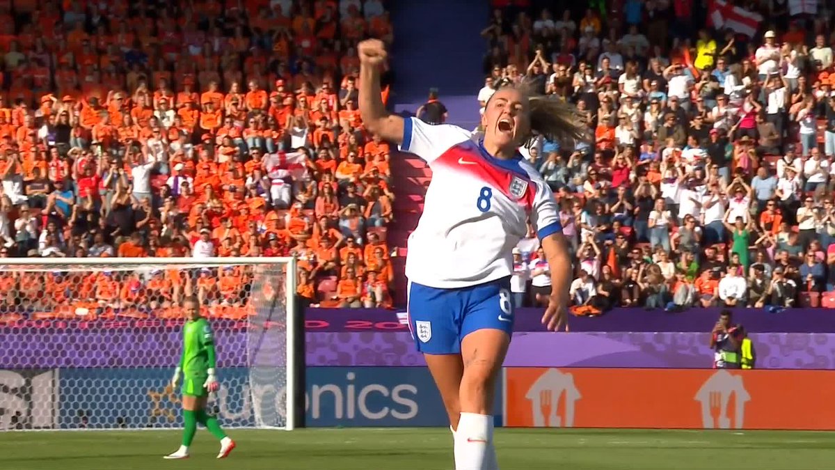 "It gets better and better for England!" 🏴 Georgia Stanway with a belter on her 80th cap 🙌