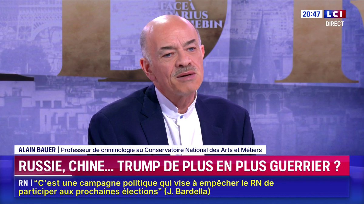 🔴 "La Russie est capable de faire très mal aux États-Unis", prévient Alain Bauer ▶️ Darius Rochebin