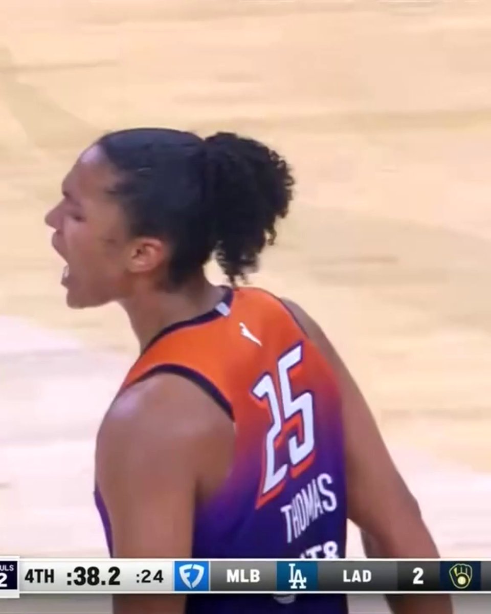 CAREER-HIGH 29 PTS FOR ALYSSA THOMAS 🔥 Plus the dagger 🎯