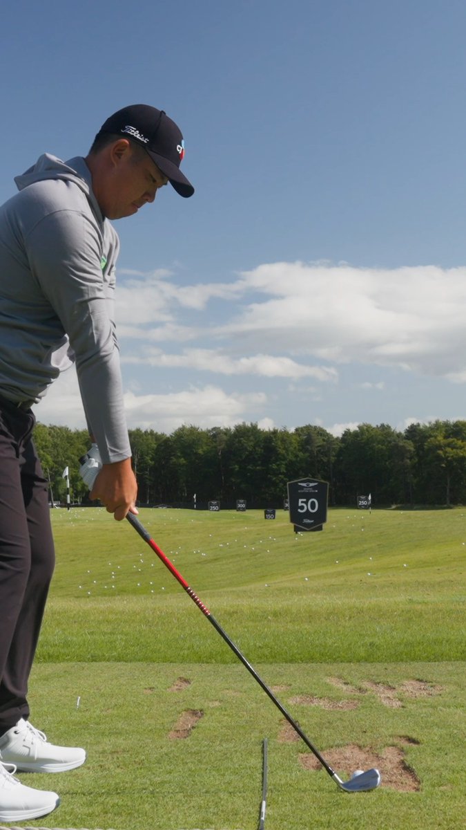 No range signs were harmed in the making of this video. 🎥: Byeong Hun An hitting stingers with his NEW U·505 1-iron.