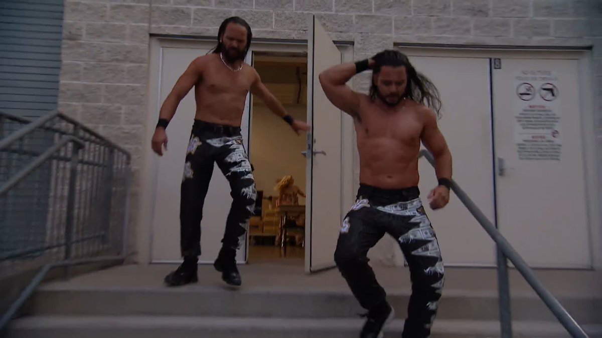 Adding injury to insult, @SwerveConfident takes down the @YoungBucks! Watch #AEWDynamite LIVE on TBS & HBO Max