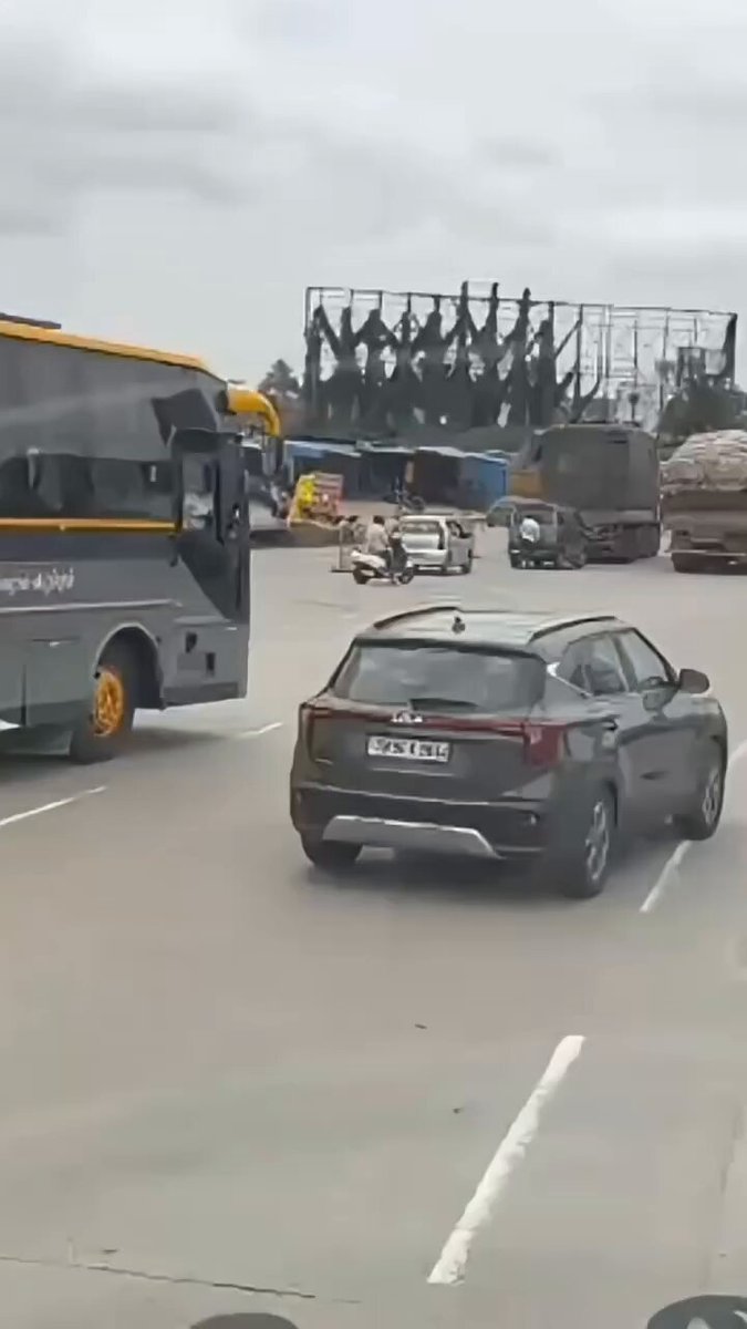 21 new economic AC seaters from TNSTC Villupuram soon to be launched 😍 📹tamil_pozhilan