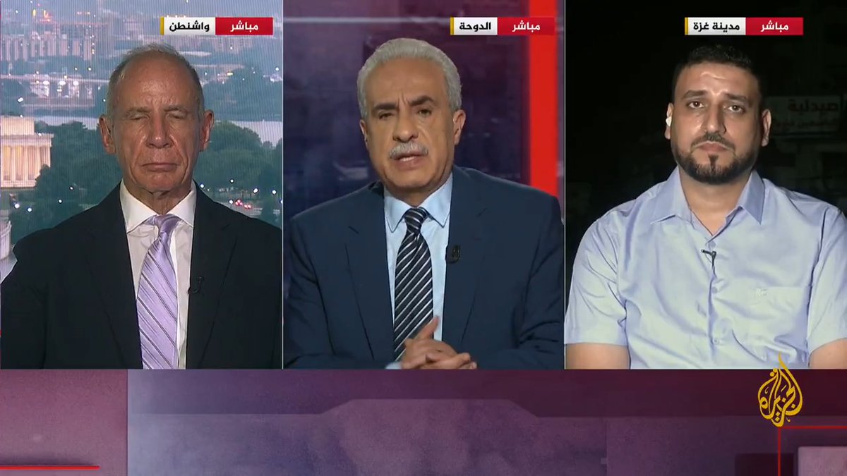 الكاتب والمحلل السياسي أحمد الطناني: هناك مرونة عالية في الاستراتيجية التفاوضية لحركة حماس لكنها على قاعدة ثابتة أساسها إنهاء العدوان على #غزة، ولا يوجد أي مساحة للتهاون في ملف شرعنة إعادة احتلال القطاع، والملف الإنساني #مسار_الأحداث #حرب_غزة