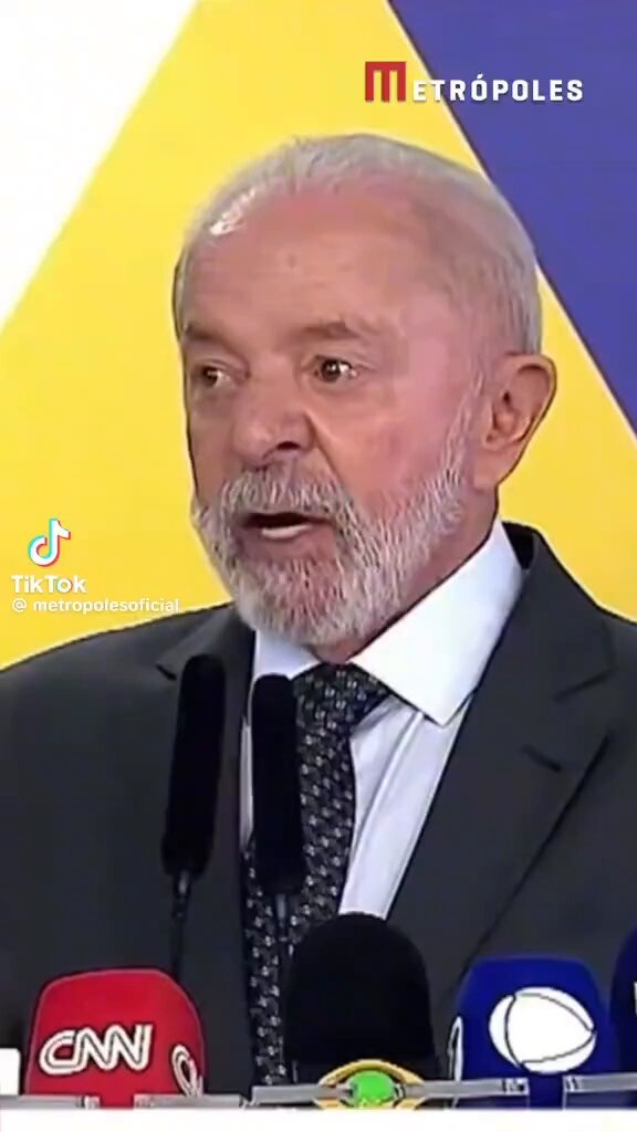 Bom dia Petistas, Lulistas e Esquerdistas! O Presidente Lula chama o filho bananinha do inelegível de terrorista e o acusa de traição à pátria!!! RESPEITA O BRASIL BRASIL SOBERANO