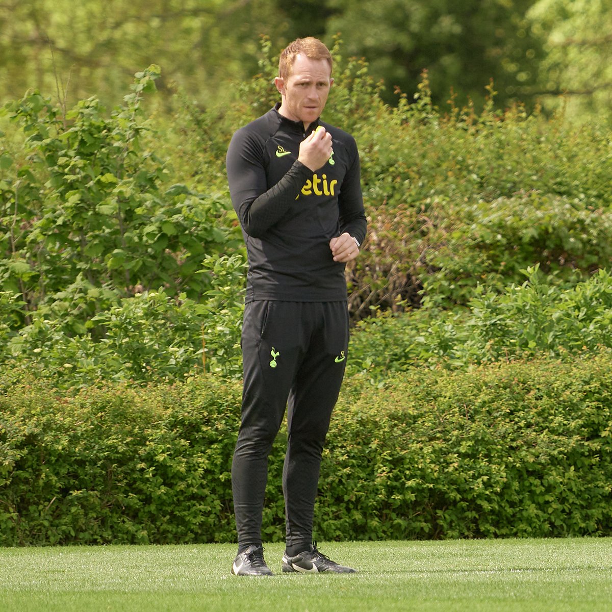 Congratulations to Stuart Lewis on his appointment as Tottenham's first-team academy transition coach. In his 2023 Coaching Session, he took the Under-18s through a session that focuses on switching play through midfield… ⚪️🤝 #THFC